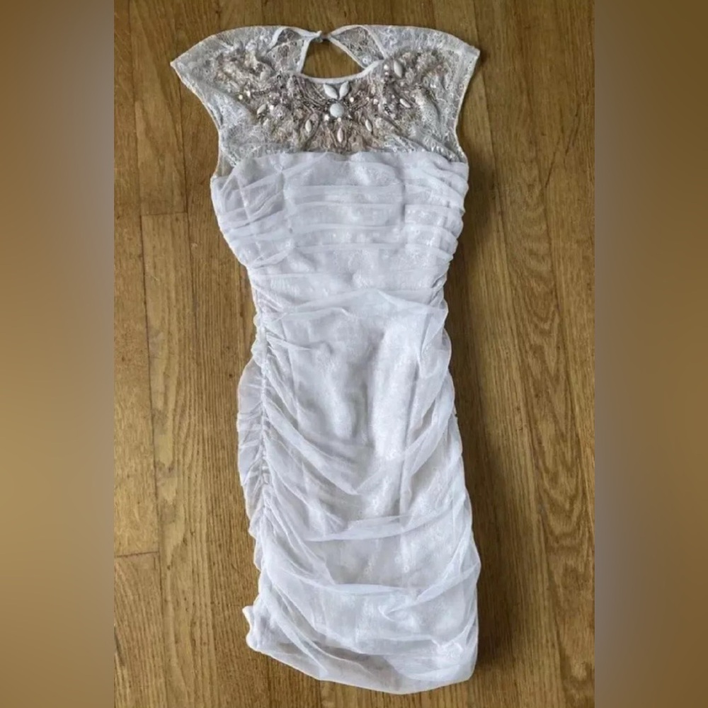BEBE light pink lace Lined dress
